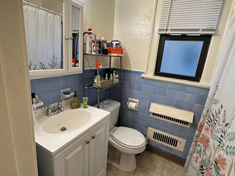 5914 Walnut St #101 — Photo 8
