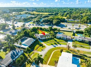 2109 Lake Bass Cir, Lake Worth, FL 33461