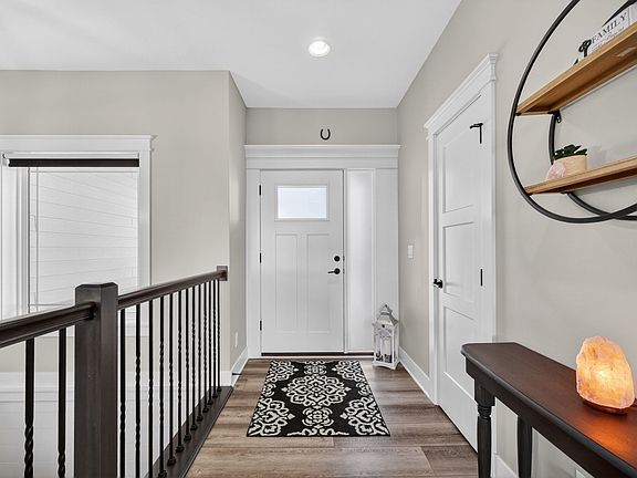 5th image of 2930 Crescent Ridge Dr