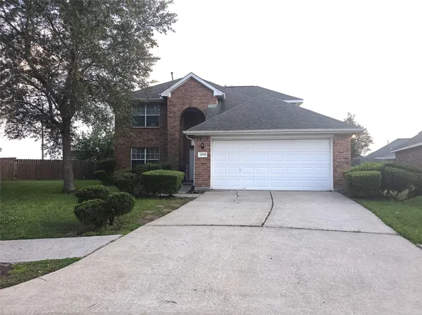 12030 Parkers Hideaway Dr, Houston, TX 77089