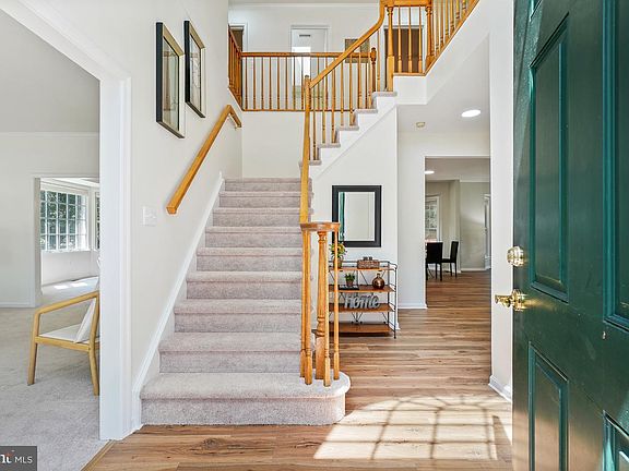 4th image of 47514 Coldspring Pl