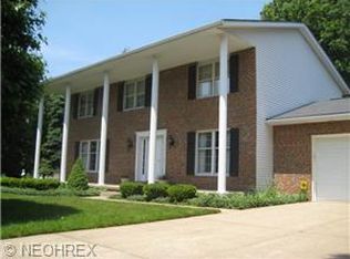 2975 Northview Rd, Uniontown, OH 44685