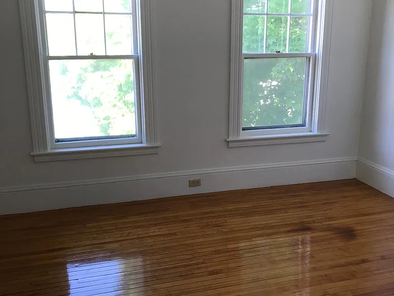 123 Mayfield St #2 — Photo 6
