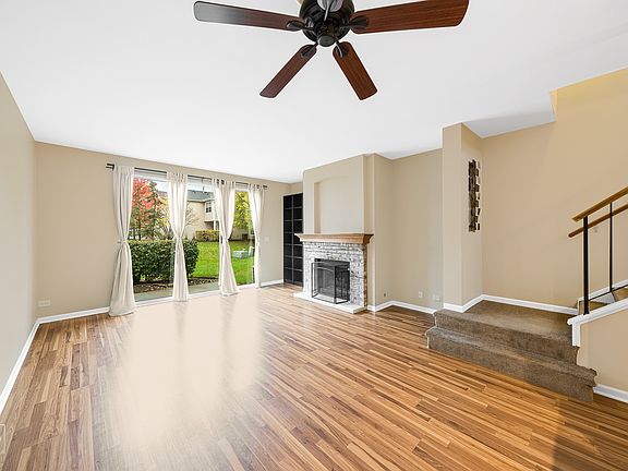 2nd image of 384 Maidstone Ct #14A
