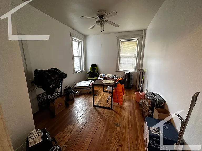 6 Price Rd #3 — Photo 3