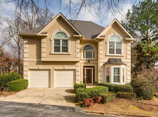 5363 Glenbrooke Trl, Dunwoody, GA 30338