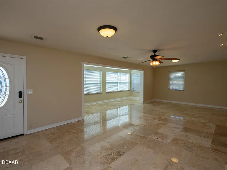 131 Minerva Rd — Photo 4