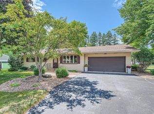 847 Xenia Ave NW, Elk River, MN 55330