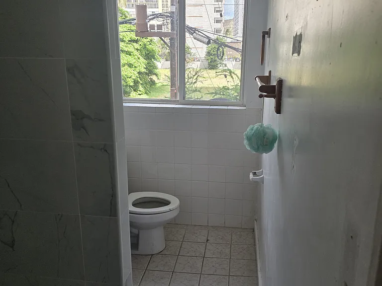 2446 Cleghorn St #2A — Photo 6
