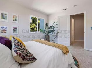 37 Oak Park Dr, Alameda, CA 94502