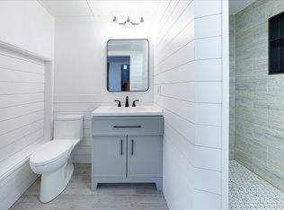 19 Downey St, Hopkinton, MA 01748