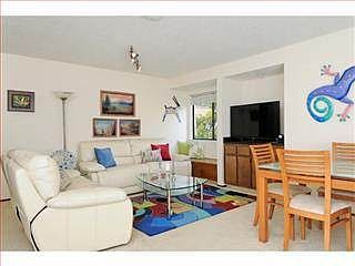 5th image of 602 San Conrado Ter Unit 5