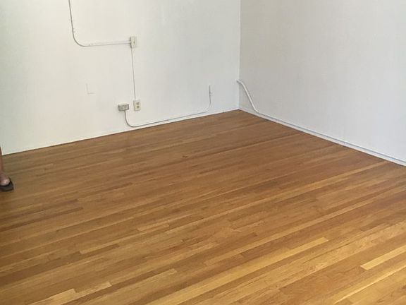4th image of 5090 College Ave APT 01