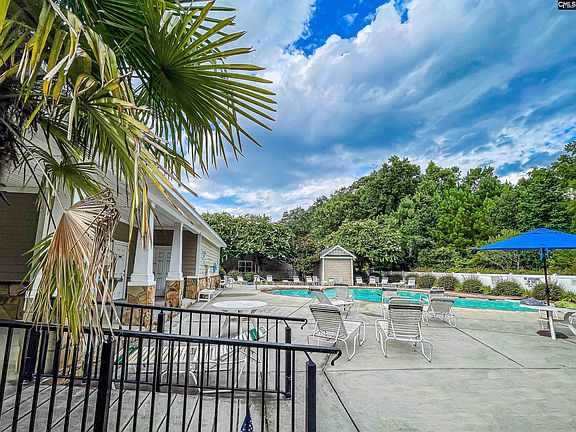 4th image of 612 Lake Forest Rd