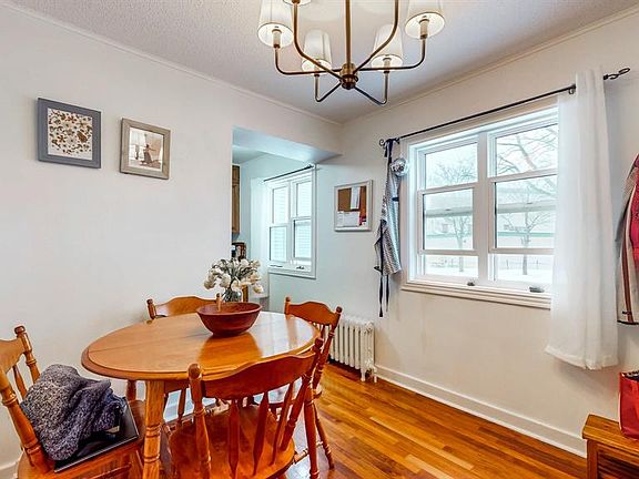 5th image of 110 Linden Place UNIT 9