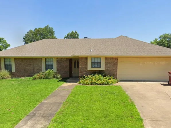 6055 Brooke Ln, Paris, TX 75462