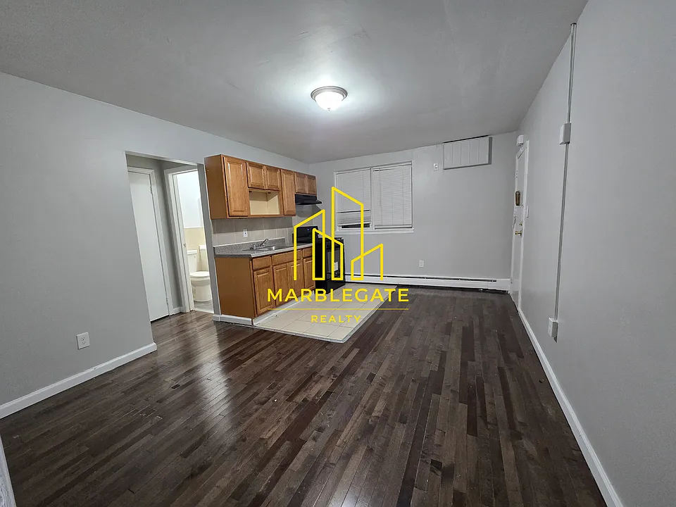479 Roseville Ave #44