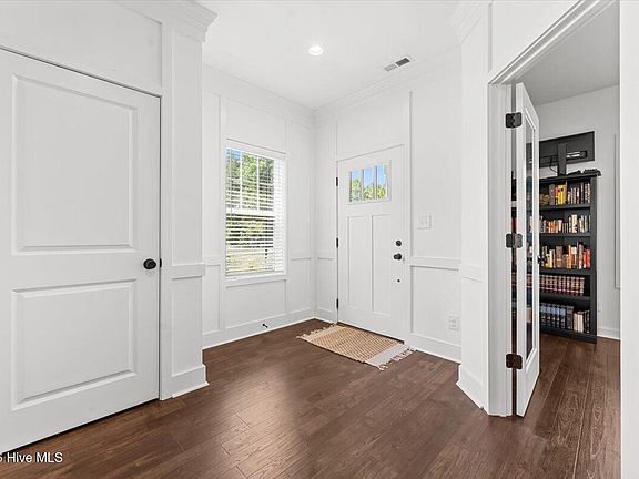 3rd image of 123 Sears Drive