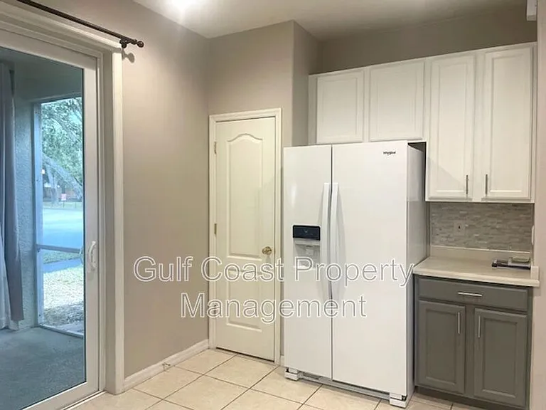 1457 Daryl Dr — Photo 9