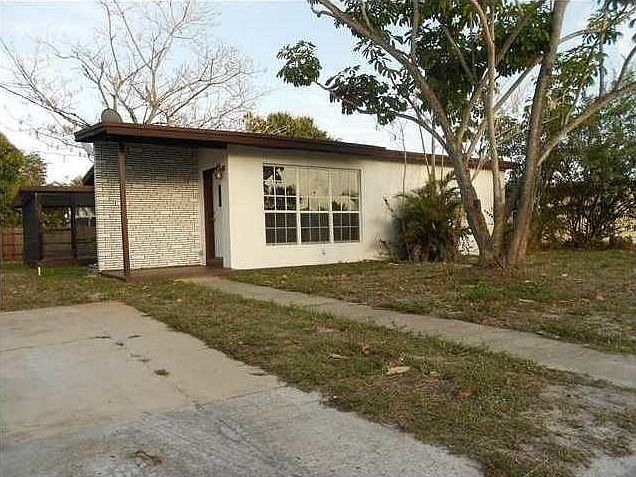 1st image of 4160 NE 12th Ave
