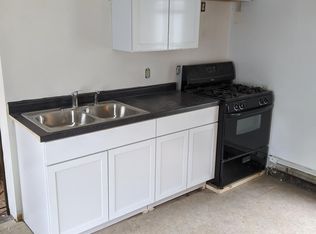 913 Lowry Ave NE, Minneapolis, MN 55418