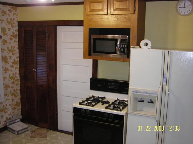 Kitchen pantry-brown door