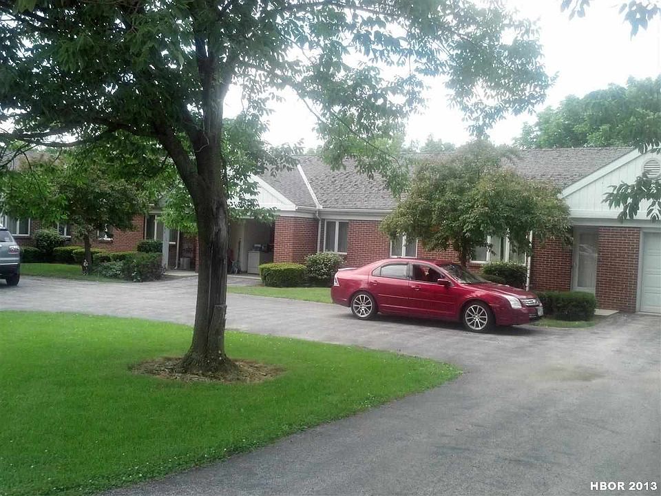2nd image of 215 River St