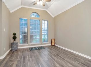 4509 Summerbrook Cir, Fort Worth, TX 76137