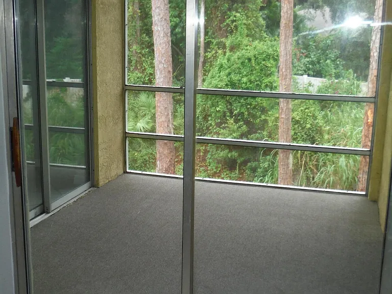 3035 Sir Hamilton Cir — Photo 22
