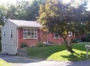 132 Francis Ave, Lancaster, PA