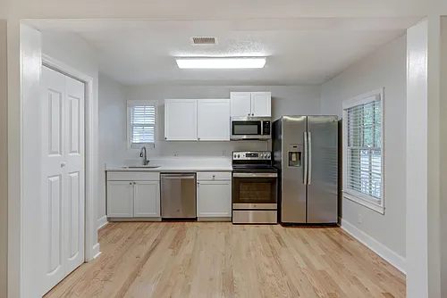 Floor plan 1207 E 54th St