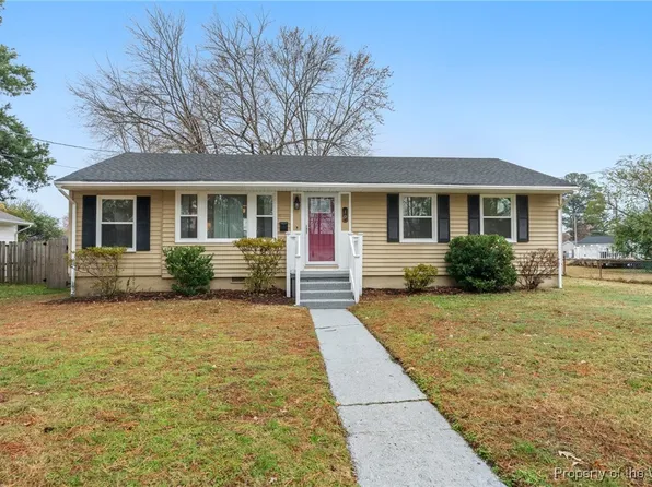 19 Lenora Dr, Newport News, VA 23601