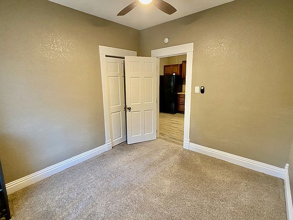 5th image of 221 E Main St #4