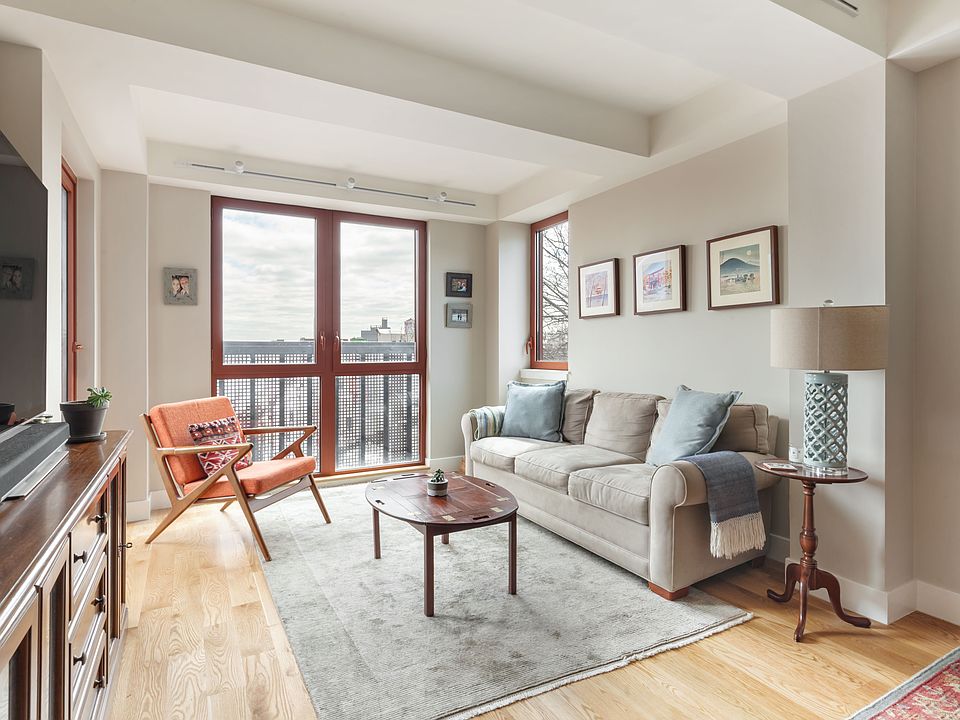 1st image of 538 Washington Ave #5A