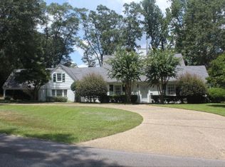 1107 W 15th St, Laurel, MS 39440