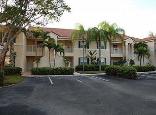 6300 Huntington Lakes Cir APT 101, Naples, FL 34119