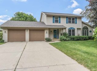 2141 S Point Rd, Green Bay, WI 54313