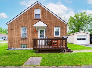 1037 Francis Ave SE, Warren, OH