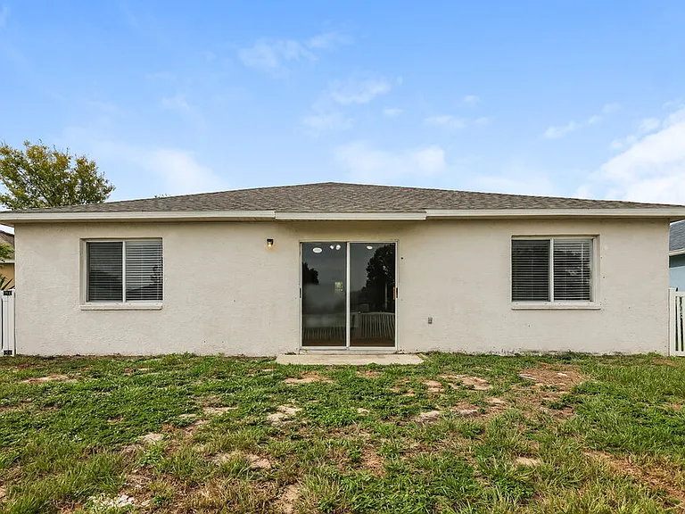13331 Prestwick Dr — Photo 16