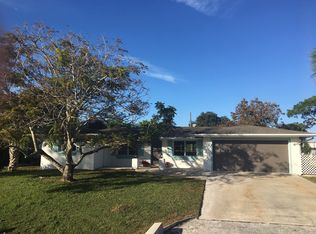 1620 Faust Dr, Englewood, FL 34224