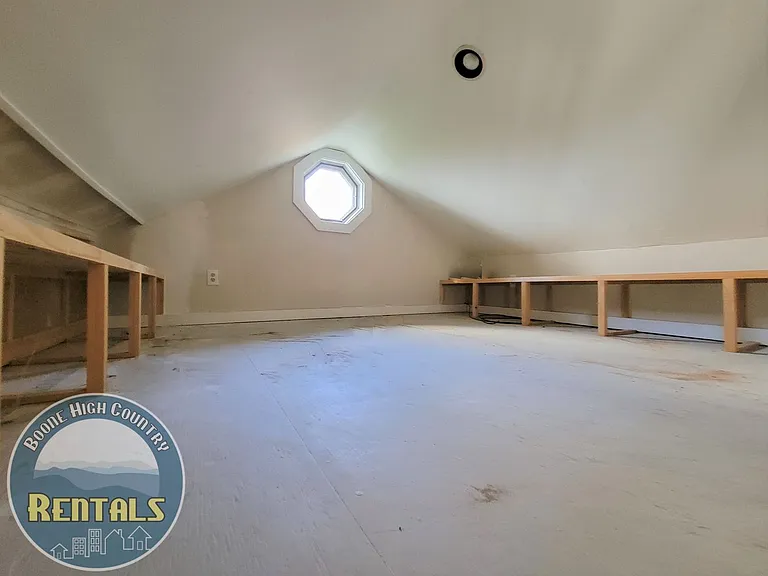 144 Azalea Way — Photo 18