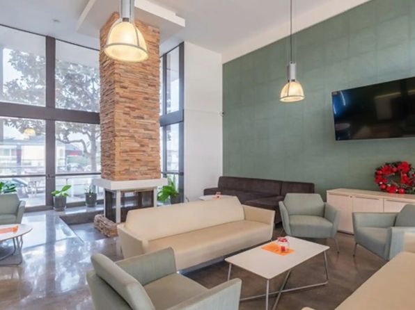 5585 E Pacific Coast Hwy UNIT 170