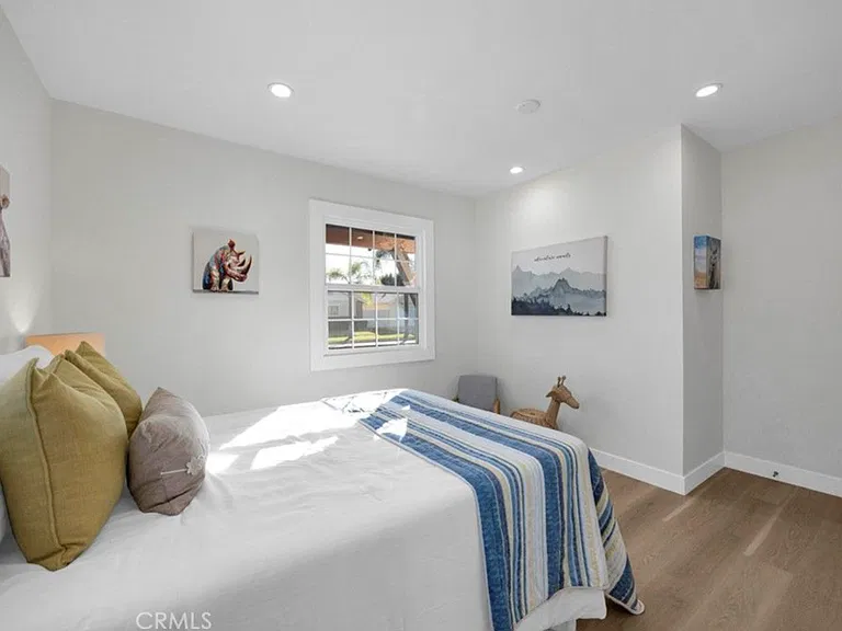 8326 Fontainbleau Way — Photo 4