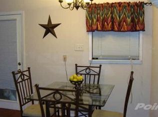 401 John Arden Dr, Waxahachie, TX 75165