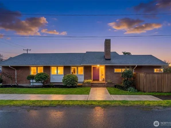 3515 NE 42nd Street, Seattle, WA 98105