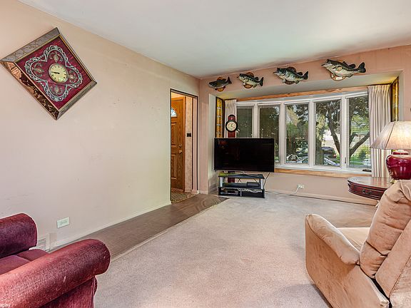 3rd image of 7849 S Nagle Ave