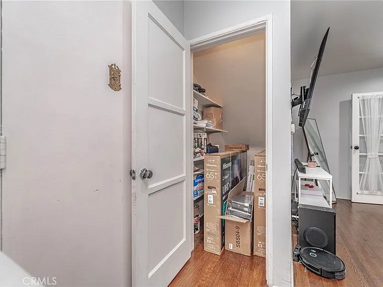 325 Cedar Ave #1 — Photo 24