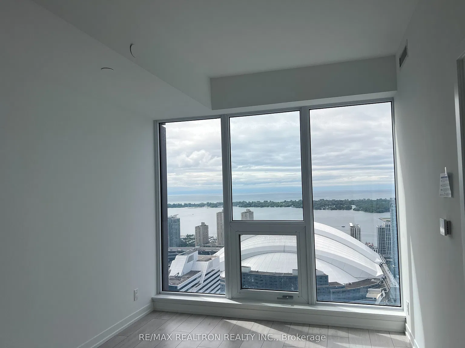 2 bed, $3,150 — Photo 2