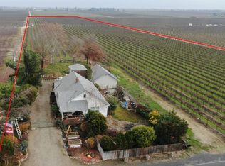 13102 N Garnero Rd, Lodi, CA 95240