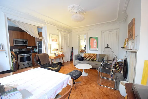 Rented by Rolling Stone Realty LLC | media 12